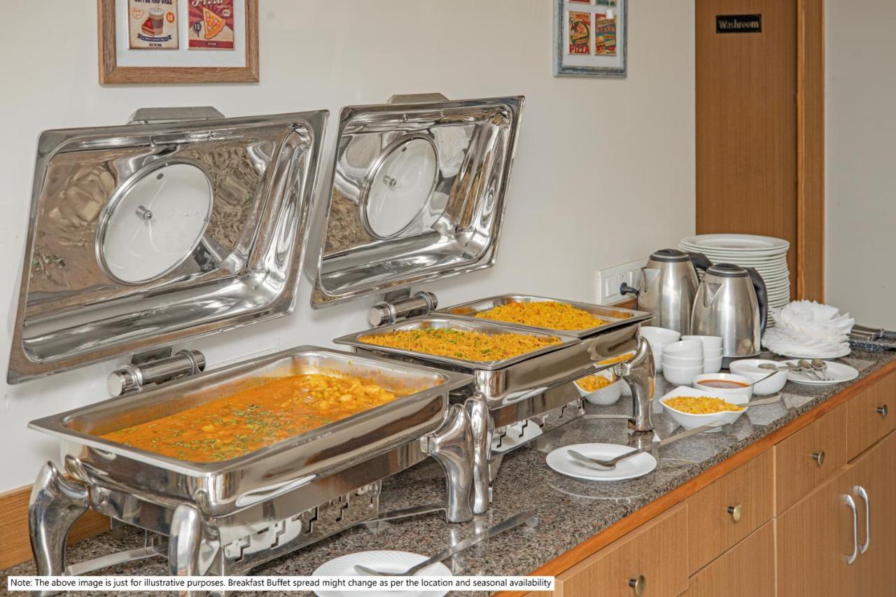 Treebo Sls Grand Hotel Tirupati Buitenkant foto