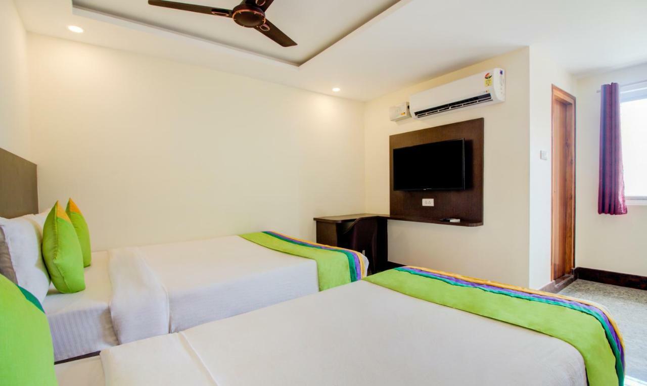 Treebo Sls Grand Hotel Tirupati Buitenkant foto